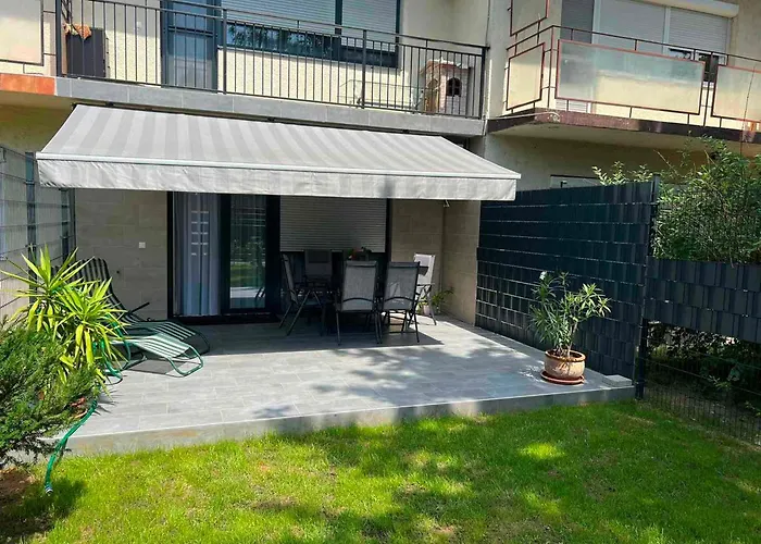 Lägenhet Mark Apartman Balatonszarszo